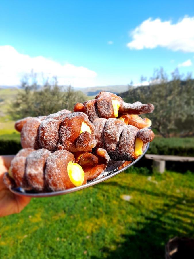 Agriturismo La Stragola Nicosia Zewnętrze zdjęcie