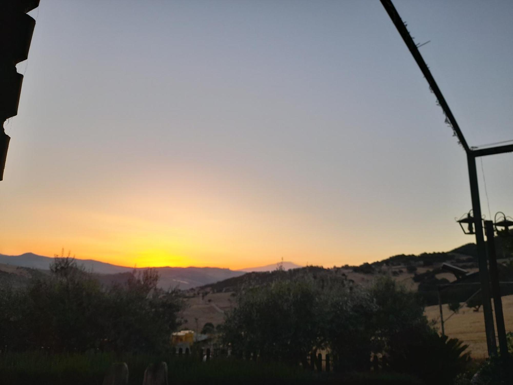 Agriturismo La Stragola Nicosia Zewnętrze zdjęcie