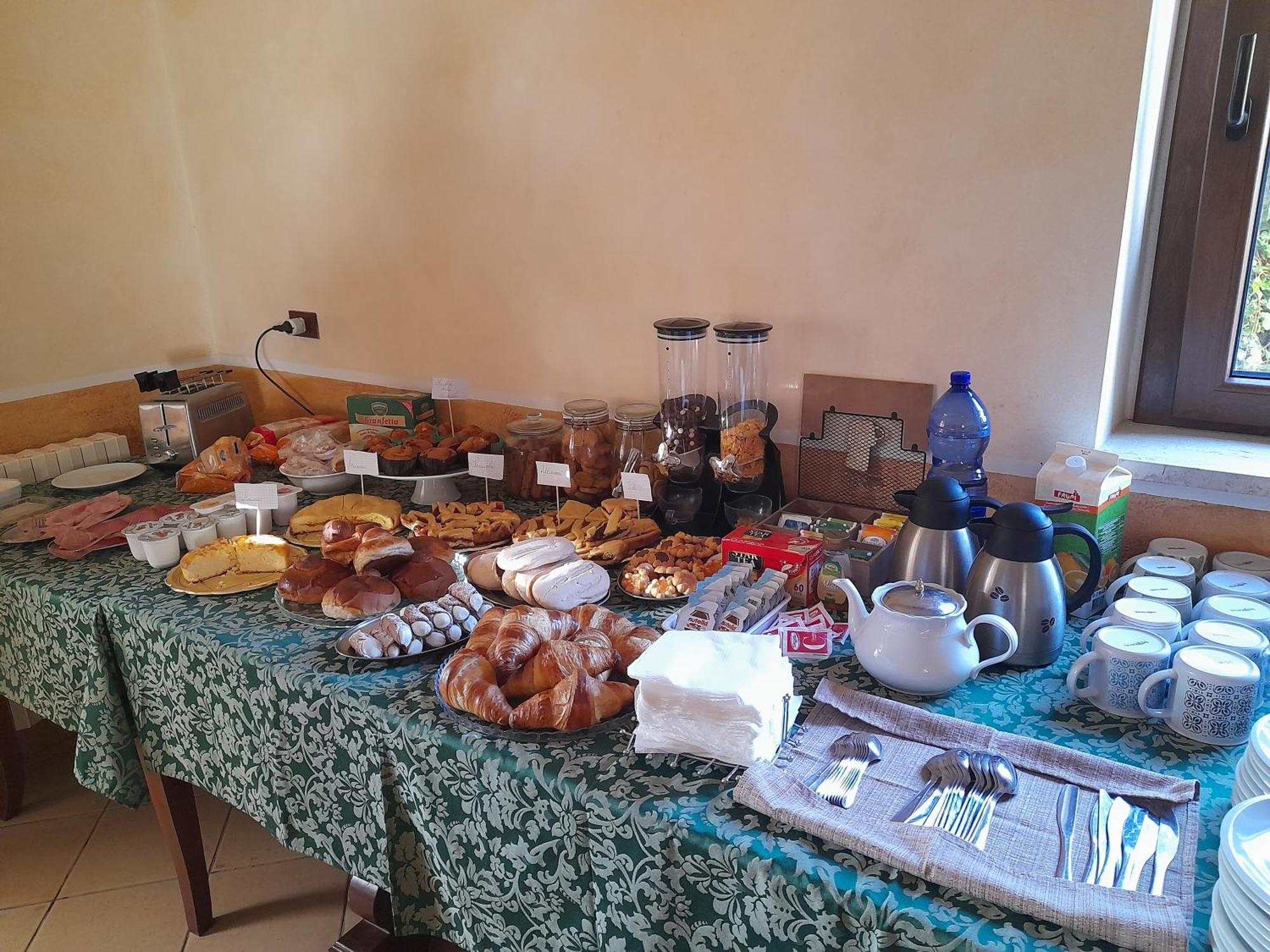 Agriturismo La Stragola Nicosia Zewnętrze zdjęcie