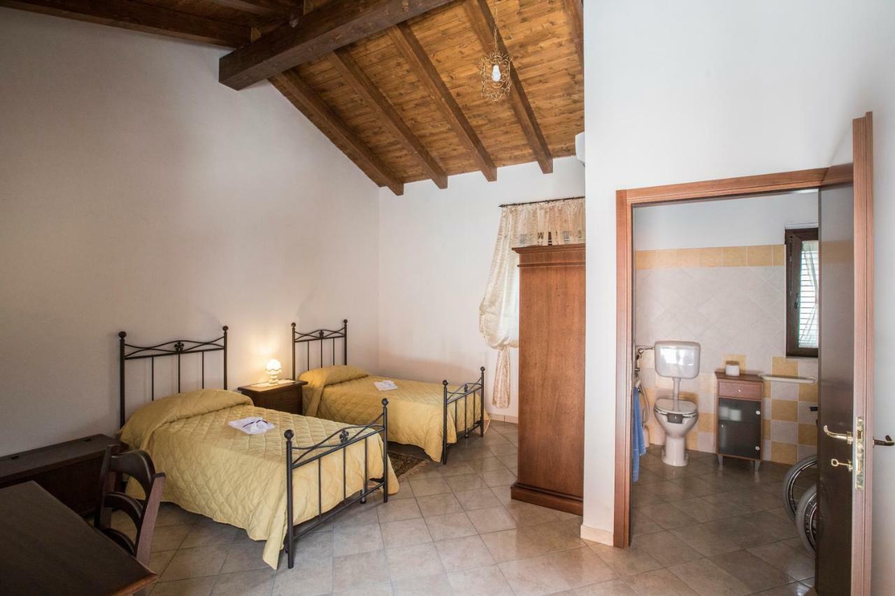 Agriturismo La Stragola Nicosia Zewnętrze zdjęcie