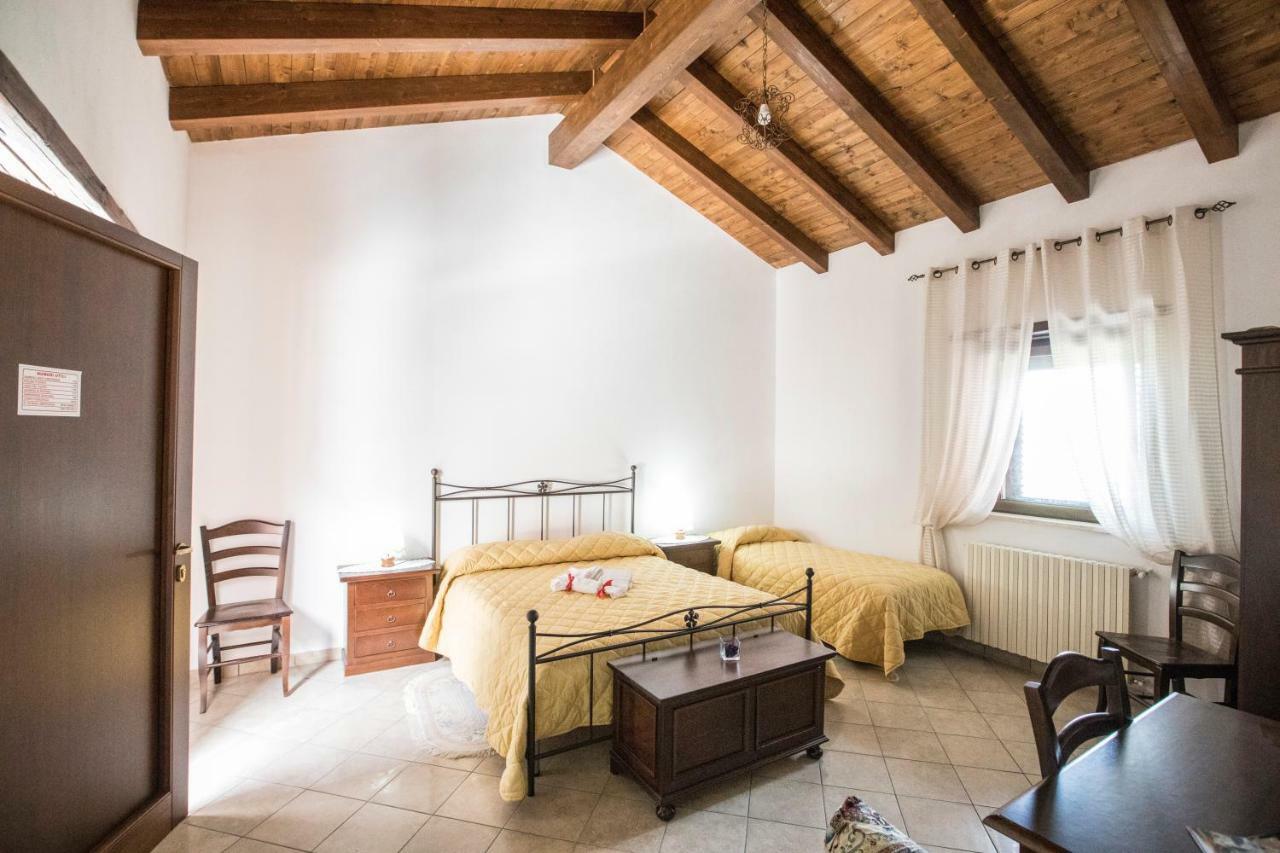 Agriturismo La Stragola Nicosia Zewnętrze zdjęcie